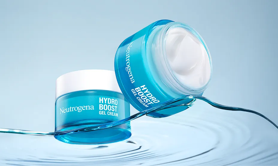 Neutrogena Face Moisturizer Water Gel, Hydro Boost, Normal To Combination Skin, Lightweight and Oil-free, 100% Alcohol Free